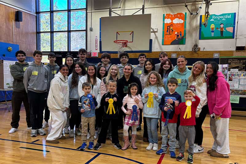 Miller Avenue School’s Science Fair on April 9 was a huge success. 